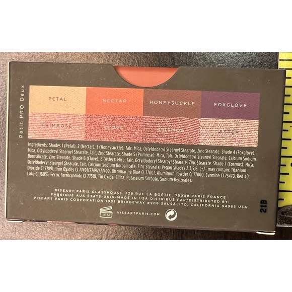 VISEART Petit PRO Deux 8 Pan Eye Shadow Palette 0.28 oz - Brand New In Box - Picture 2 of 3